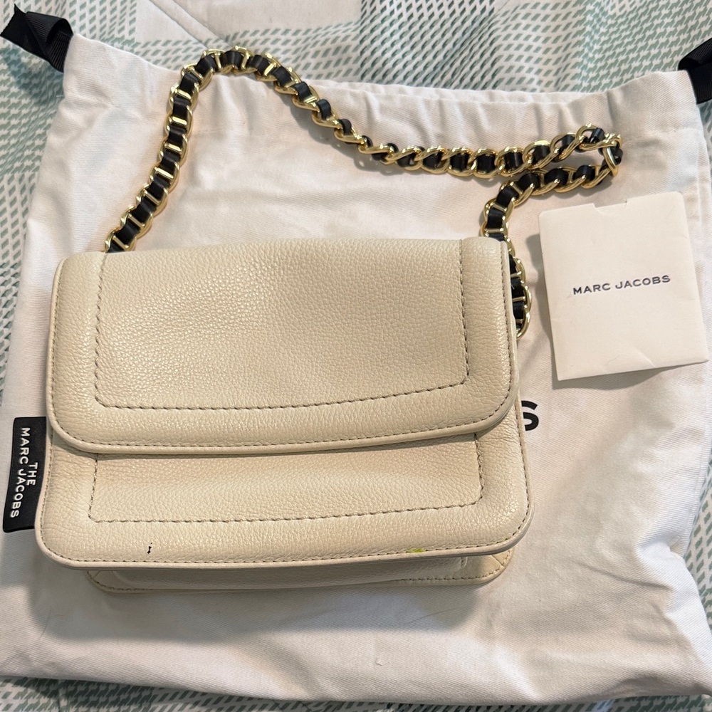 Marc Jacob The Mini Cushion Leather Bag